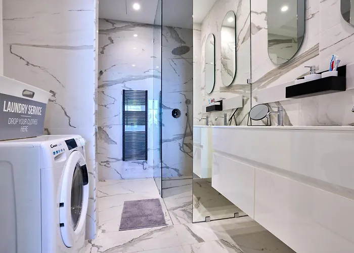 Coastal One Bedroom Retreat With Direct Breathtaking Sea Views Apartamento Sliema