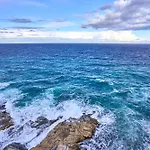 Coastal One-bedroom Retreat With Direct Sea Views Apartment Sliema