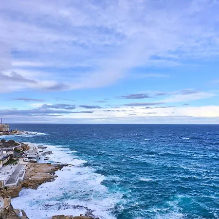 Lägenhet Coastal One Bedroom Retreat With Direct Breathtaking Sea Views *