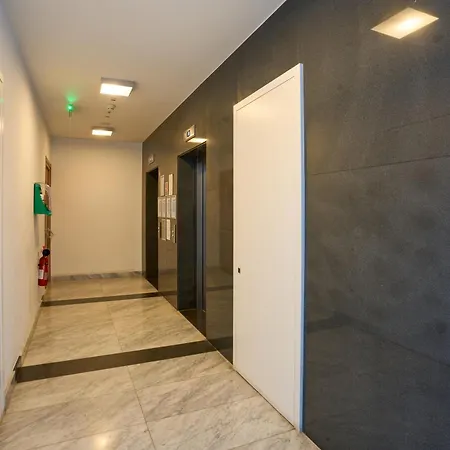 Coastal One-bedroom Retreat With Direct Sea Views Lejlighed Sliema